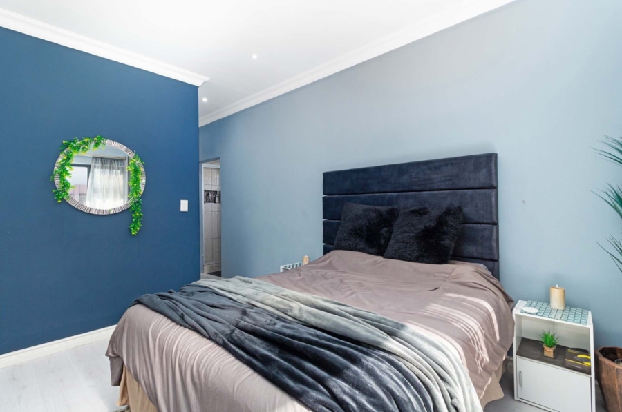 3 Bedroom Property for Sale in Parklands North Western Cape